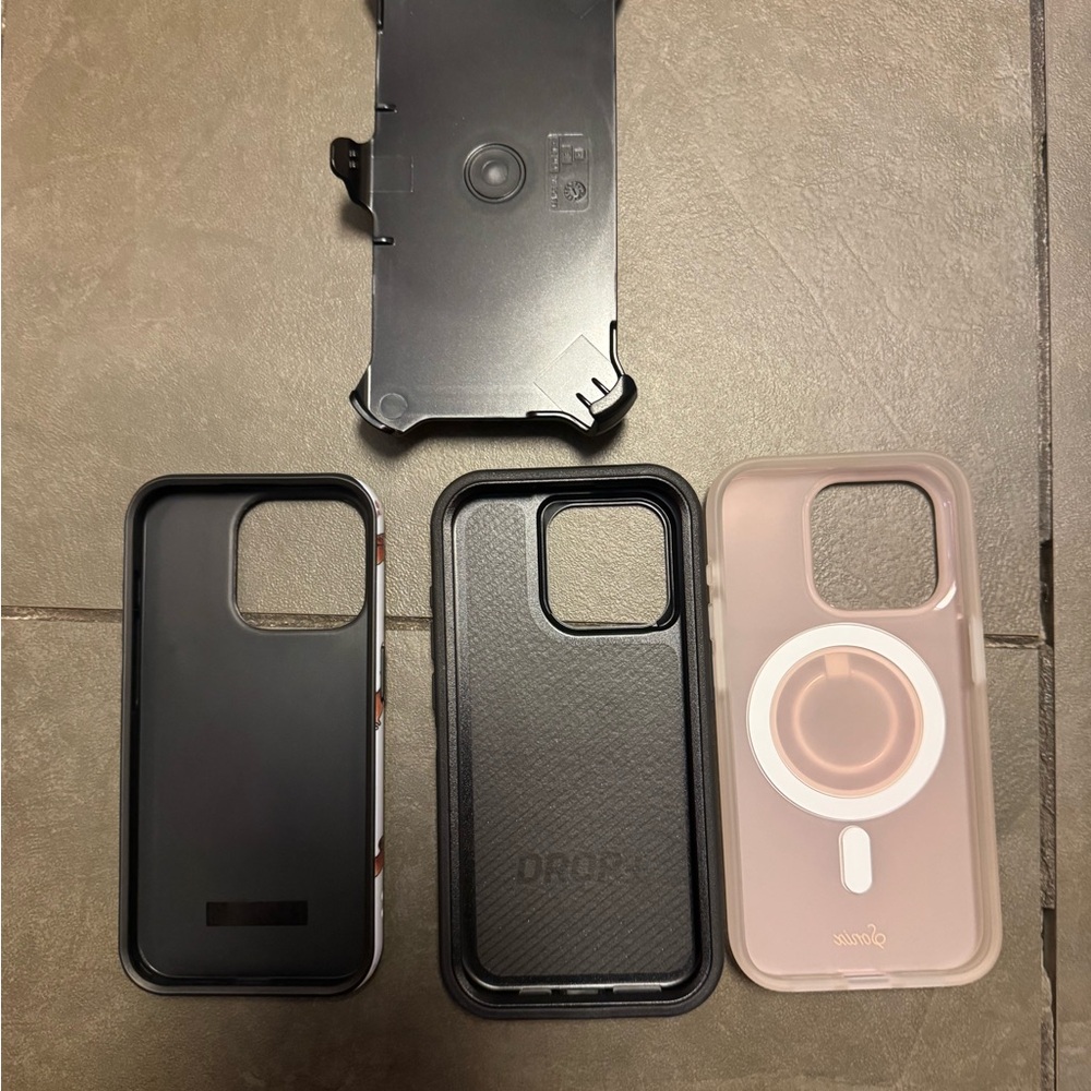 iPhone 15 pro OtterBox Black Phone Case & others - Picture 2 of 4